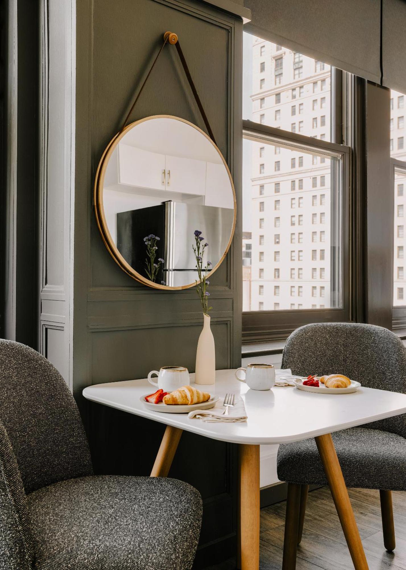 Sonder By Marriott Bonvoy Gabriel Richard Apartments Downtown Detroit Camera foto